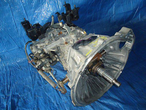 Контрактный МКПП ISUZU 4JH1-TC
