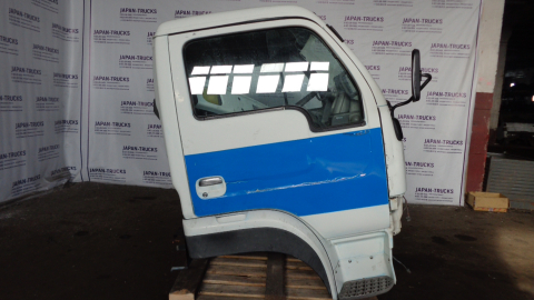 Кабина NISSAN DIESEL 1996г.в.