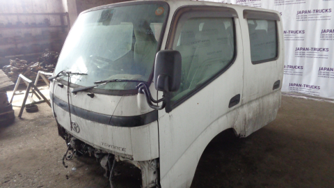 Кабина TOYOTA TOYOACE 2002г.в.