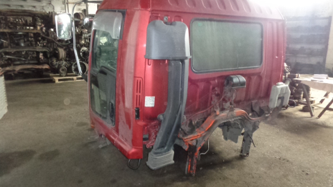 Кабина ISUZU FORWARD 2001г.в.