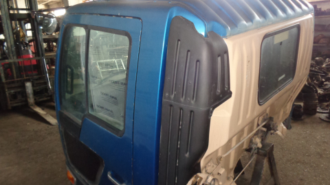 Кабина TOYOTA DYNA