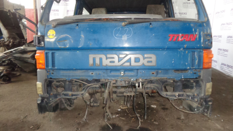 Кабина MAZDA TITAN