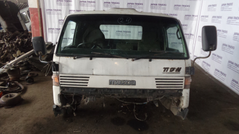 Кабина MAZDA TITAN