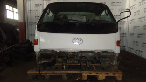 Кабина TOYOTA DYNA