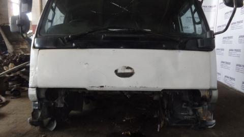 Кабина NISSAN DIESEL