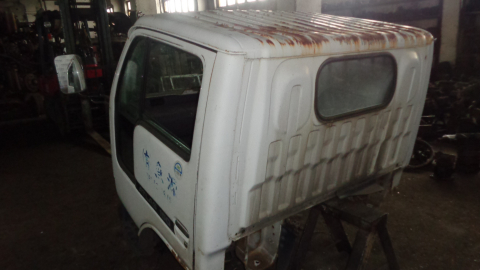 Кабина NISSAN ATLAS