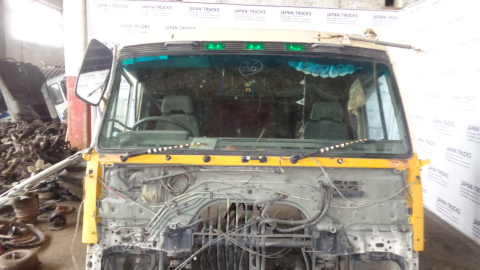 Кабина MITSUBISHI FUSO