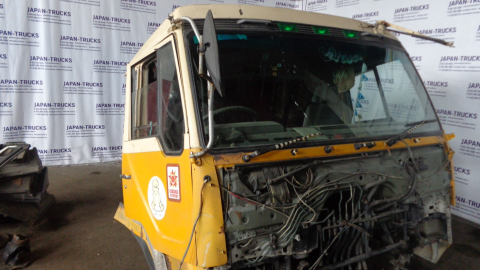 Кабина MITSUBISHI FUSO