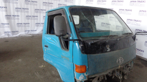 Кабина TOYOTA DYNA