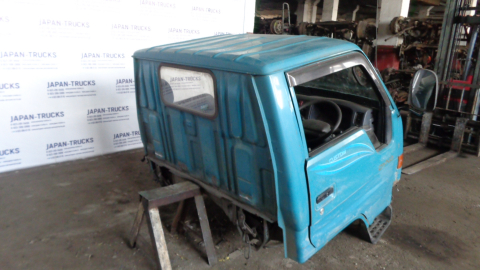 Кабина TOYOTA DYNA