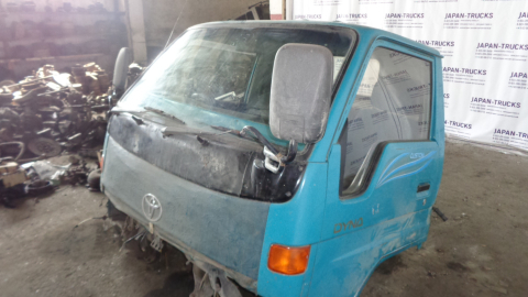 Кабина TOYOTA DYNA