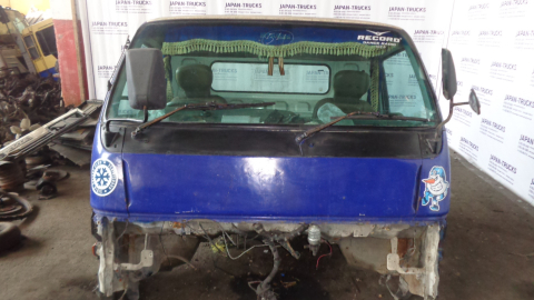 Кабина MITSUBISHI CANTER