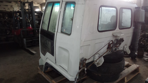 Кабина ISUZU FORWARD
