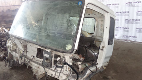 Кабина ISUZU FORWARD