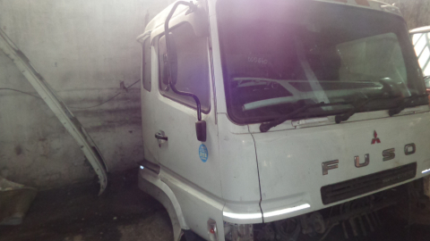 Кабина MITSUBISHI FUSO