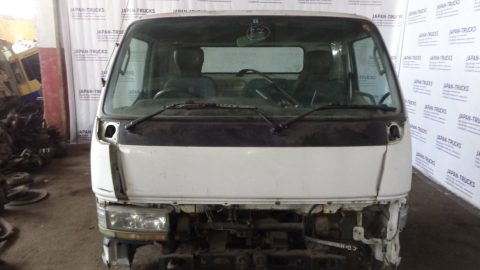 Кабина MITSUBISHI CANTER