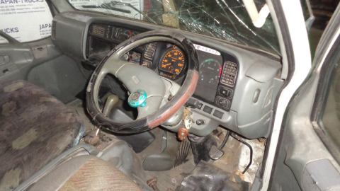 Кабина MITSUBISHI CANTER