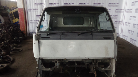 Кабина MITSUBISHI CANTER