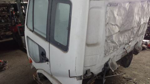 Кабина NISSAN DIESEL