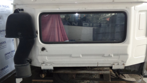 Кабина NISSAN DIESEL