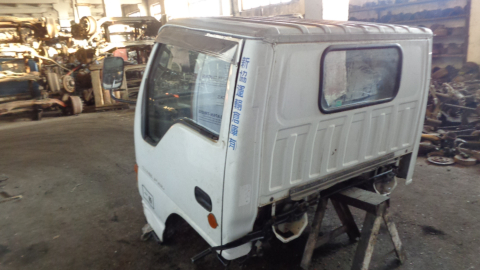 Кабина ISUZU ELF