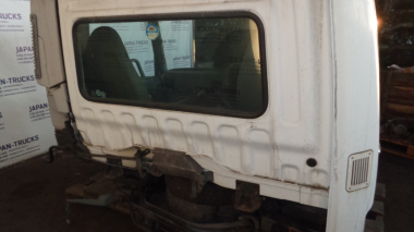 Кабина MITSUBISHI FUSO