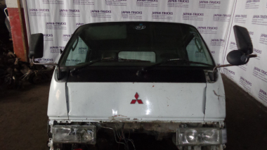 Кабина MITSUBISHI CANTER