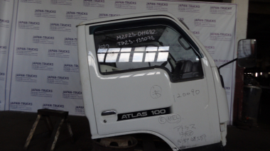 Кабина NISSAN ATLAS