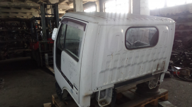 Кабина NISSAN ATLAS