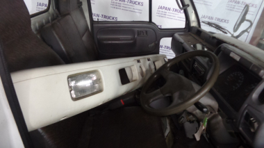 Кабина NISSAN ATLAS