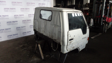 Кабина TOYOTA TOYOACE