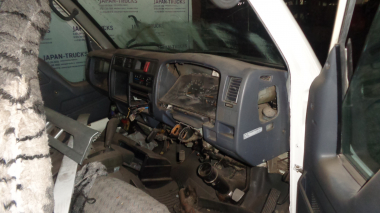 Кабина TOYOTA DYNA