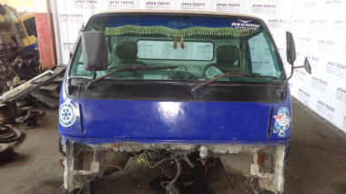 Кабина MITSUBISHI CANTER