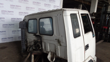 Кабина ISUZU FORWARD