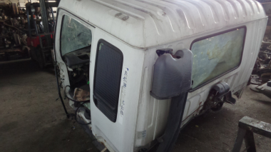 Кабина ISUZU FORWARD