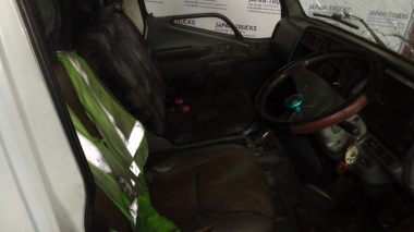 Кабина MITSUBISHI CANTER