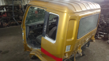 Кабина NISSAN DIESEL