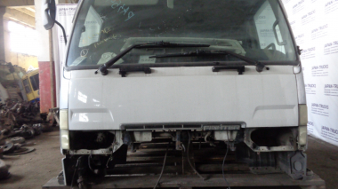 Кабина MITSUBISHI FUSO