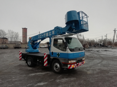 Автовышка Mitsubishi Canter